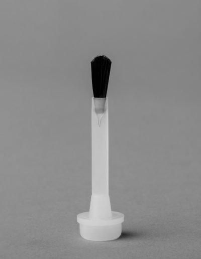 0005_15.117C.44_PATENT_BRUSHES_FIL_25X320_UN-LAQUERED_BLACK_PLASTIC_STEM_33mm_BRISTLES_11mm_Full_Product_LR-400x516