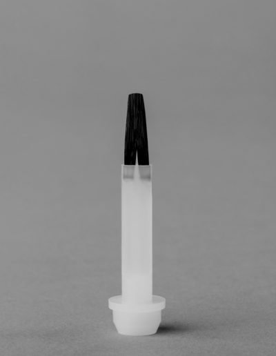 0008_13.97C.41_DOUBLE_BRUSHES_FIL_25X220X2_LAQUERED_BLACK_PLASTIC-_STEM_26.9mm_BRISTLES_14mm_Full_Product_LR-400x516